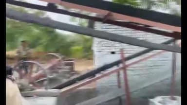 हज़ारीबाग: कटकमसांडी में चार क्रेशर किए गए गए ध्वस्त, संचालकों के विरुद्ध दर्ज होगी प्राथमिकी