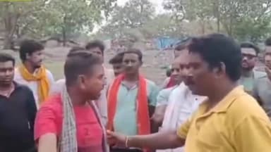 गोड्डा: भुमिकन्या आउटसोर्सिंग में आगलगी के मामले में ग्रामीणों ने BCCL के खिलाफ जताया आक्रोश, आग पर काबू पाने का प्रयास है जारी