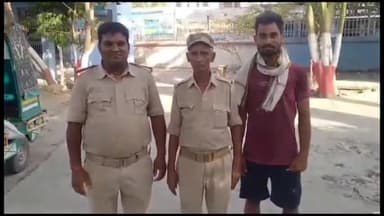 बिहार: वेना रेलवे ट्रैक किनारे एक बुजुर्ग का मिला शव, शव को पोस्टमार्टम के लिए लाया गया सदर अस्पताल