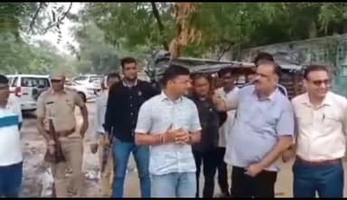 जोधपुर: जोधपुर बिपर जॉय चक्रवात से संभावित प्रभावों की जानकारी लेने जिला कलक्टर हीमांशु गुप्ता शहरी क्षेत्रों के दौरे पर।