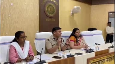 हज़ारीबाग: समाहरणालय सभागार में उपायुक्त एवं पुलिस अधीक्षक की अध्यक्षता में आगामी बकरीद पर्व को लेकर बैठक संपन्न