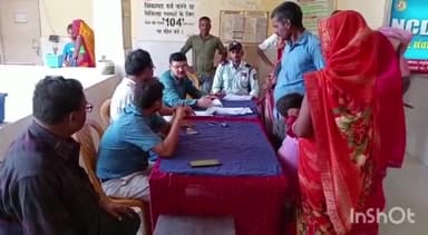 मधवापुर: सीएचसी मधवापुर में 18 वर्ष तक के आयु वर्ग के बच्चों के लिए दिव्यांगता जांच शिविर का हुआ आयोजन, 40 बच्चों की हुई जांच