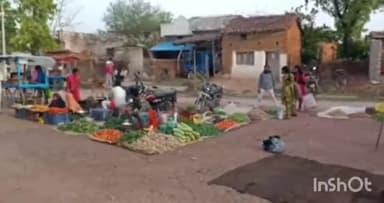 बिलारी: कुतुबपुर अज्जू गांव  में बाजार करने गए युवक की मोटरसाइकिल चोरी पीड़ित ने कुंदरकी थाने में पुलिस को दी तहरीर पुलिस जांच म