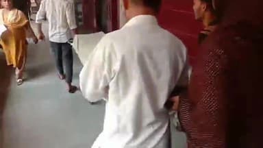 मुरादाबाद: मनोहरपुर में ट्रक ने बाइक को मारी टक्कर, हादसे में बाइक सवार पीतल कारोबारी की हुई मौत