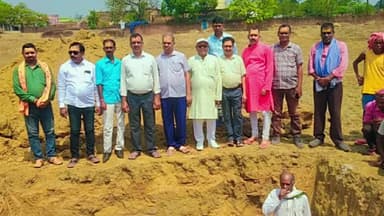 मांडू: बड़का चुंबा में पंच शिव मंदिर नव निर्माण के लिए किया गया भूमि पूजन, मांडू विधायक जेपी पटेल हुए शामिल