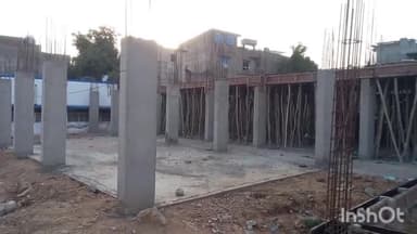 कस्बे में 100 बिस्तरीय अस्पताल की बिल्डिंग के निर्माण कार्य में हो रही देरी, BMO डॉ. त्यागी बोले- लूंगा जानकारी