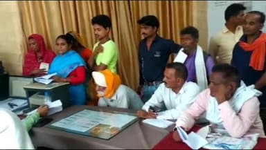 बिलासपुर: नगर में राशन कार्ड सूची से नाम काटकर उत्तराखंड में दर्ज होने से उपभोक्ता परेशान, लगा रहे दफ्तर के चक्कर