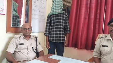 सिमडेगा: 3 जून को गरजा डांड़टोली में हुई हत्या के मामले में सिमडेगा पुलिस ने आरोपी को मुंबई से गिरफ्तार कर भेजा सिमडेगा जेल