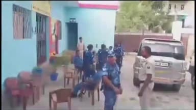 सुपौल: शहर की विभिन्न दुकानों पर अवैध तरीके से बाल मजदूरी कर रहे दर्जनों बच्चों को बाल संरक्षण विभाग की टीम ने कराया मुक्त