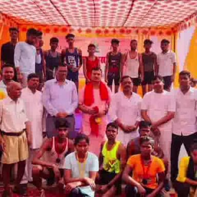 सलोन: नसीराबाद के रामलीला मैदान पर नवें योग शिविर का हुआ आयोजन, एसडीएम व सीओ रहे मौजूद