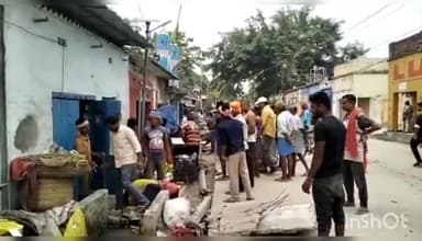 कटिहार: कटिहार नगर निगम द्वारा डहेरिया के झुलनिया चौक पर चलाया अतिक्रमण हटाओ अभियान