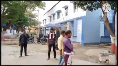 बिहार: अनियंत्रित मोटरसाइकिल बिजली के खंभे से टकराई हादसे में युवक की हुई मौत। परवलपुर थाना क्षेत्र के बाना बीघा के पास की घटना