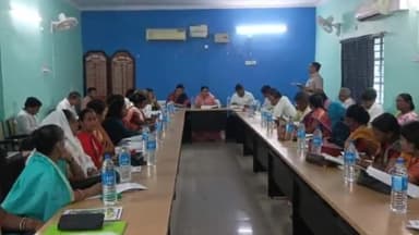 गोड्डा: जिला परिषद कार्यालय के सभागार में जिला परिषद की हुई बैठक, लिए गए महत्वपूर्ण निर्णय