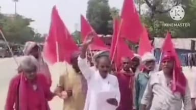 बगहा: बगहा अंचल कार्यालय में फरियादी की मौत मामले में माले कार्यकर्ताओं ने किया विरोध प्रदर्शन