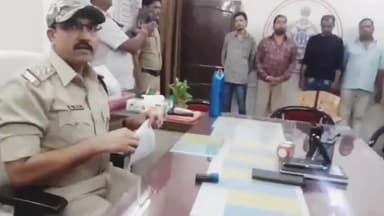 रतलाम नगर: जुआ खेलते हुए पुलिस ने शिव नगर में 5 जुआरियों को पकड़ा, आरोपियों से बरामद हुए 9 हजार 220 रुपये