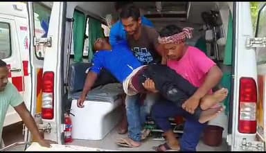 जहानाबाद: घोसी थाना क्षेत्र के एफसीआई गोदाम के पास हुए सड़क हादसे में घायल दो लोगों को इलाज हेतु लाया गया सदर अस्पताल