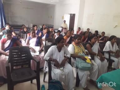 करपी: करपी सामुदायिक स्वास्थ्य केंद्र में आशा कार्यकर्ताओं एवं एएनएम के प्रशिक्षण का आयोजन किया गया