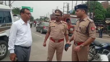 हसनपुर: हसनपुर क्षेत्र में एसडीएम व सीओ ने कांवड़ियों के रूट का किया निरीक्षण