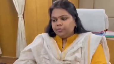 हज़ारीबाग: समाहरणालय भवन में जल जीवन मिशन के अंतर्गत कार्यरत सभी संवेदको के साथ उपायुक्त ने की समीक्षा बैठक