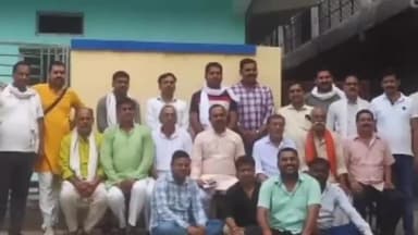 सिमरिया: अमानगंज के निशा मेमोरियल कॉलेज में विभाग प्रचारक को स्वयं सेवकों ने दी विदाई