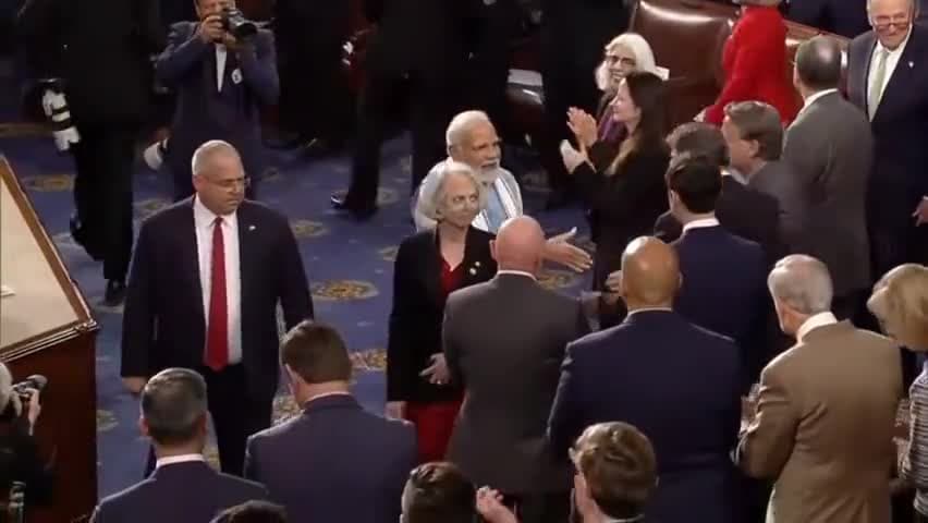 मोदी-मोदी के नारों और तालियों की गड़गड़ाहट से गूंजी अमेरिकी संसद!
#ModiInUSA
