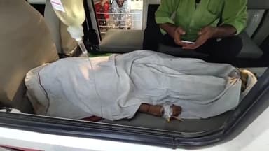 गोपालगंज: सासामुसा के पास बाइक के धक्के से साइकिल सवार किशोर की हुई मौत, शव पोस्टमार्टम हेतु पहुंचा सदर अस्पताल