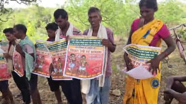 30 जून हुल दिवस को ऐतिहासिक बनाने और आदिवासियों के अन्य माँगो को लेकर जमुई पहुचने का आह्वान करते-बाबू साहब