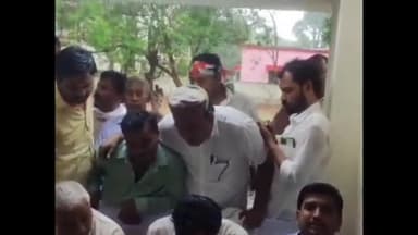 जयसिंहनगर: कांग्रेस के राष्ट्रीय सचिव अल्प प्रवास पर पहुंचे जयसिंहनगर, कांग्रेस के पदाधिकारी एवं कार्यकर्ताओं से की मुलाकात