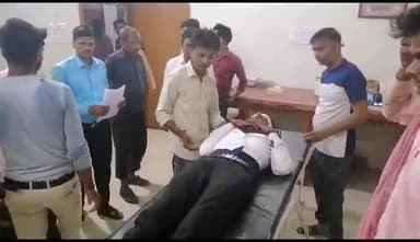 टीकमगढ़: बानपुर पेट्रोल पंप के पास सड़क हादसे में एक व्यक्ति गंभीर रूप से हुआ घायल, जिला अस्पताल में उपचार जारी