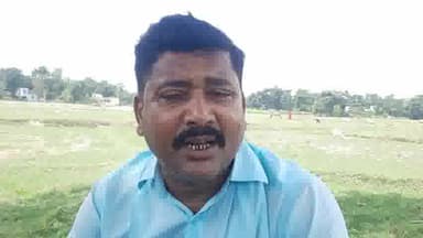 अमौर: बरबट्टा पंचायत मुखिया गुलाम अजहर द्वारा रसेली गांव में मनरेगा योजना से कराया गया कटाव रोधी कार्य