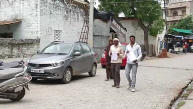 मऊरानीपुर: खकौरा में बकरियों को खेत से घर की तरफ ला रहे चरवाहे के साथ गांव के लोगों ने की मारपीट, पीड़ित ने पुलिस से की शिकायत