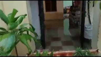 हरिद्वार: देर रात्रि से हो रही बारिश के कारण रानीपुर मोड़ क्षेत्र में लोगों के घरों में घुसा पानी लोगों का हुआ नुकसान