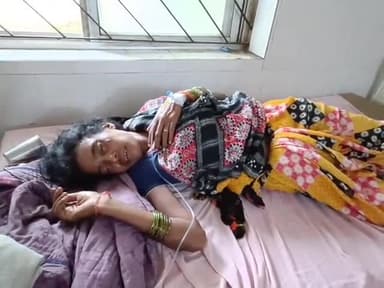 सिमडेगा: धवईपानी में जहरीले सांप के काटने से महिला की हालत हुई गंभीर, इलाज के लिए लाया गया सिमडेगा सदर अस्पताल