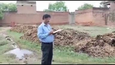 घाटमपुर: सतरौहली गांव में ग्रामीणों ने दबंग पर रास्ते में कूड़ा डालकर रास्ते को बंद करने का लगाया आरोप