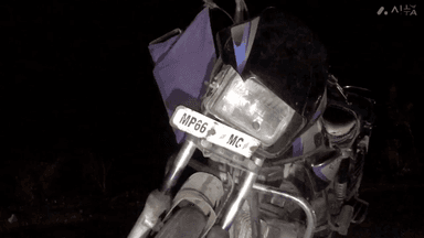 सिंगरौली: हर्दी गांव के समीप एक खड़ी ट्रेलर में बाइक सवार ने मारी टक्कर, चालक की मौके पर मौत, अन्य एक गंभीर