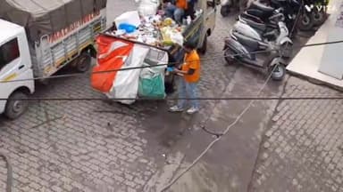 शहज़ादपुर: शहजादपुर के नजदीक नगरपालिका चेयर पर्सन म यूनियन क बीच कर्मचारियों की मांगों पर सहमति  मृतक कर्मी के बेटे को मिलेगी नौकरी