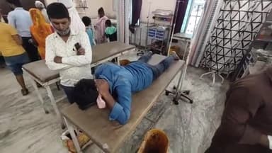 गोपालगंज: केशवपुर गांव में पागल बंदर के काटने से युवक हुआ जख्मी, इलाज के लिए सदर अस्पताल में भर्ती