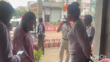 बेमेतरा: SDM सुरुचि सिंह ने बेमेतरा में बिना लाइसेंस के अवैध रूप से संचालित इंडियन गैस एजेंसी को किया सील