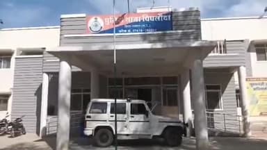 पिपलोदा: गांव सुखेड़ा में यात्री प्रतीक्षालय के पास सट्टे के अंक लिखते एक व्यक्ति को पुलिस ने किया गिरफ्तार