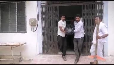 टीकमगढ़: पहाड़ी खुर्द गांव की 16 वर्षीय किशोरी  ने फांसी लगाकर की आत्महत्या का मामला पुलिस ने किया मर्ग कायम