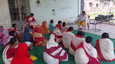 कुरसाकांटा: प्रखंड कार्यालय कुर्साकांटा स्थित ICDS कार्यालय में आंगनवाड़ी सेविकाओं की बैठक हुई आयोजित