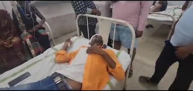जहानाबाद: बेलदारीबीघा गांव में एक युवक के साथ की गई मारपीट, घायल युवकों को लाया गया सदर अस्पताल
