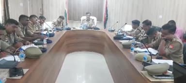 बदायूं: पुलिस अधीक्षक द्वारा पुलिस लाइन सभागार में सैनिक सम्मेलन का हुआ आयोजन व पुलिस कर्मियों की समस्याओं का हुआ निस्तारण