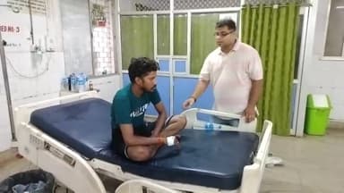 गोड्डा: घरेलू विवाद में बड़ा नगरी गाँव में युवक ने खाया कीटनाशक, सदर अस्पताल में इलाज जारी