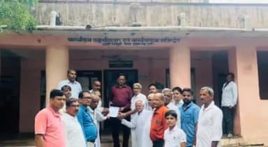 छोटीसादड़ी: छोटी सादड़ी में कन्हैया लाल की हत्याकांड के दोषियों को फांसी की सजा की मांग को लेकर साहू समाज ने एसडीएम को दिया ज्ञापन