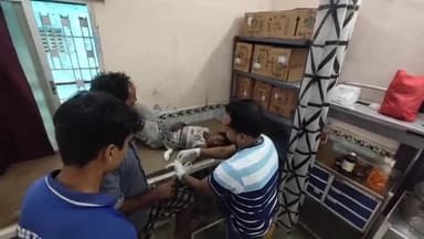 गोपालगंज: हनुमानगढ़ी मोहल्ले में एक मंजिलें छत से गिरकर किशोर हुआ घायल, इलाज के लिए सदर अस्पताल में भर्ती