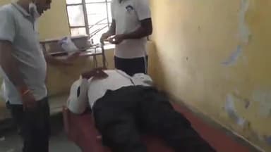 बकानी: रायपुर रोड पर काली सिंधिया पुलिया के समीप मोटरसाइकिल फिसलने से व्यक्ति हुआ घायल