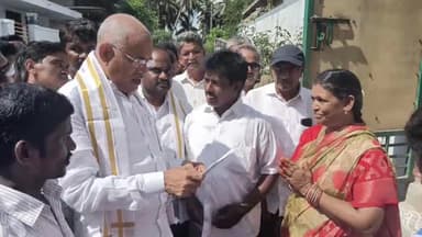 కుయ్యేరులో "గడప గడపకు మన ప్రభుత్వం" కార్యక్రమంలో పాల్గొన్న మంత్రి చెల్లుబోయిన వేణుగోపాలకృష్ణ