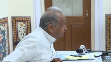 आमेर: सीएम अशोक गहलोत का स्वास्थ्य नासाज, उपनेता प्रतिपक्ष और आमेर विधायक सतीश पूनिया ने की बेहतर स्वास्थ्य लाभ की कामना