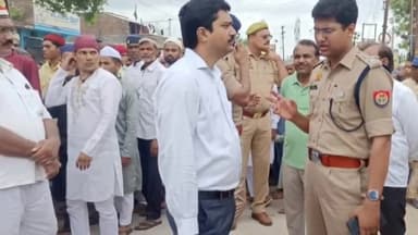 बलरामपुर: जिलाधिकारी व पुलिस अधीक्षक ने ईद उल अजहा के त्यौहार के दृष्टिगत तमाम इलाकों में भ्रमण कर सुरक्षा व्यवस्था का लिया जायजा